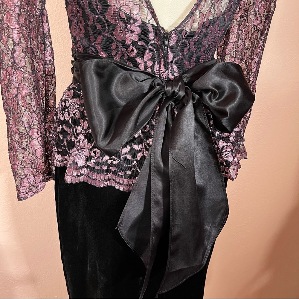 Vintage 1990 Gunne Sax Retro Pink Lace Black velvet Low Back Bow Wiggle Dresss - Picture 11 of 17